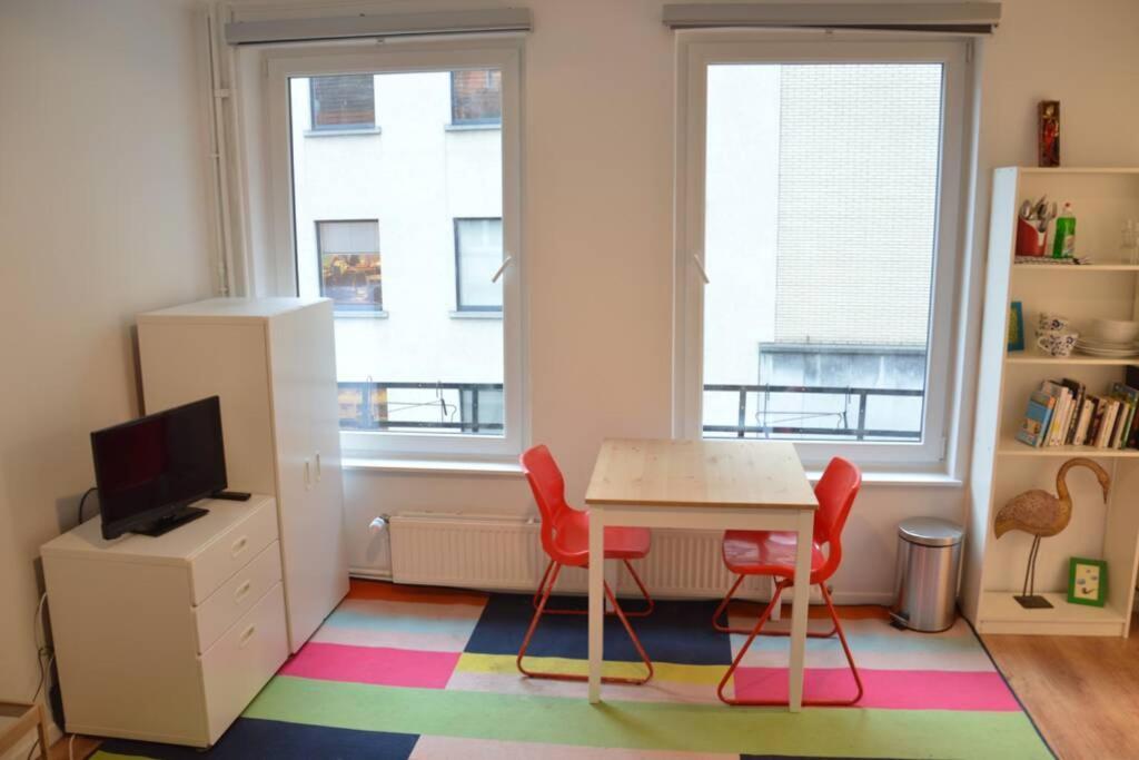 브뤼셀 Nice Studio In Marolles 아파트 외부 사진